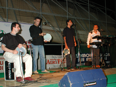 MONDO BRILLANTE Caprarola 20 luglio 2002